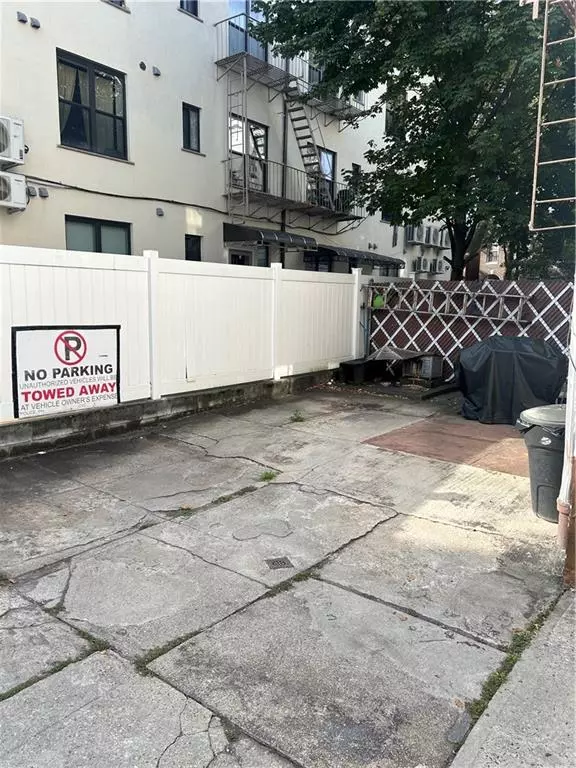 Brooklyn, NY 11214,7615 21st AVE