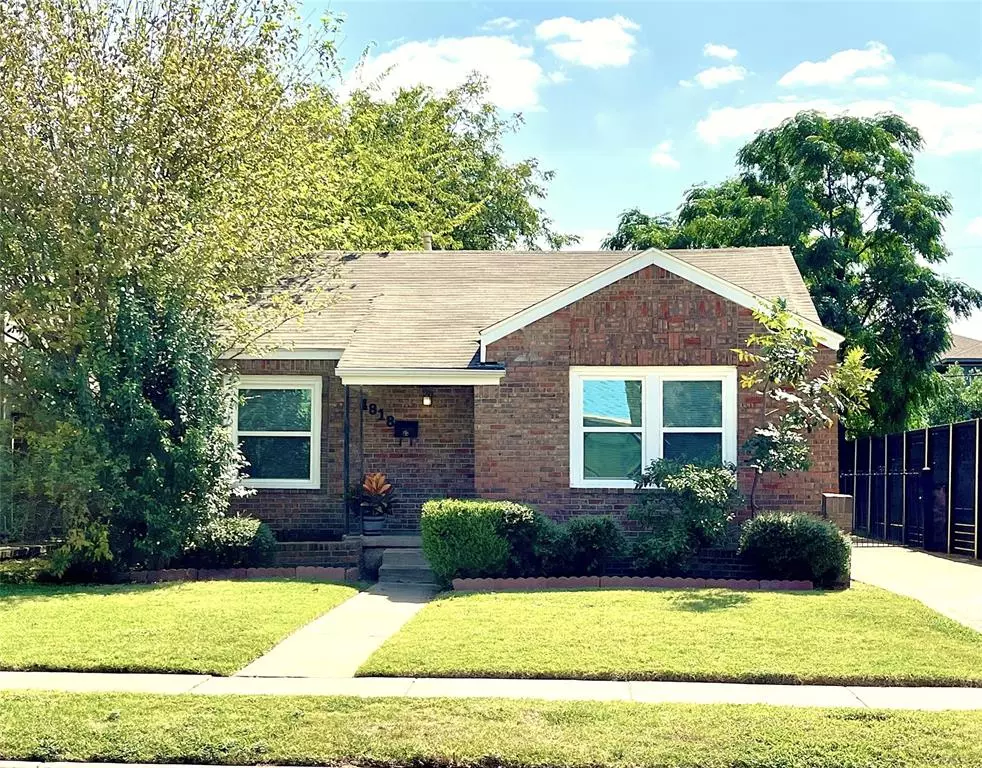 Dallas, TX 75209,4818 Hopkins Avenue