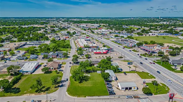 Burleson, TX 76028,124 Anderson Street