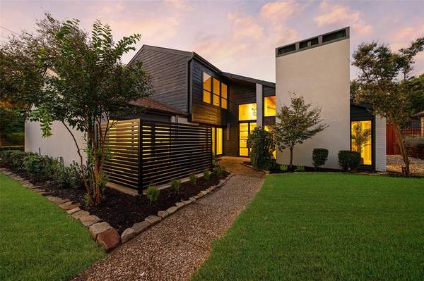 9530 Viewside Drive,  Dallas,  TX 75231