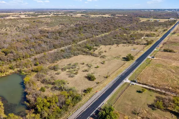 Southmayd, TX 76273,19783 State Highway 56