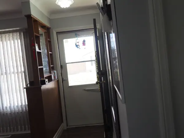 Niagara Falls, ON L2G 7H6,7543 REDHAVEN CRES #main