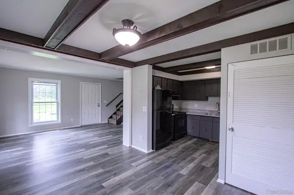 Clinton Township, MI 48038,38538 HARBOR LN