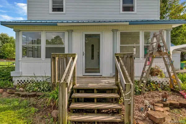 Byron, MI 48418,202 HAMILTON ST