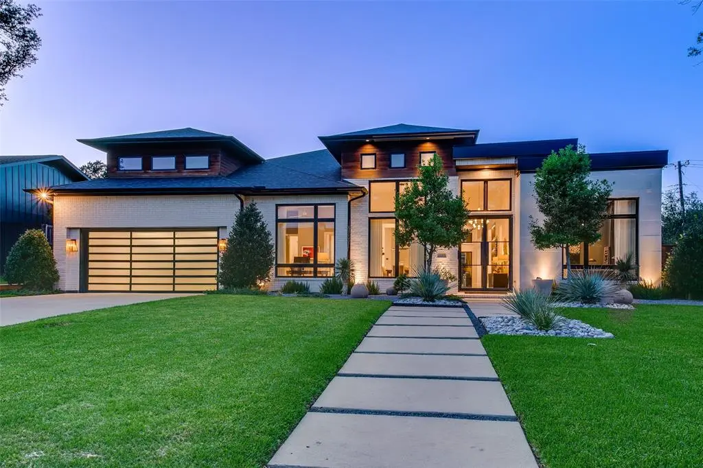 Dallas, TX 75230,7841 Idlewood Lane