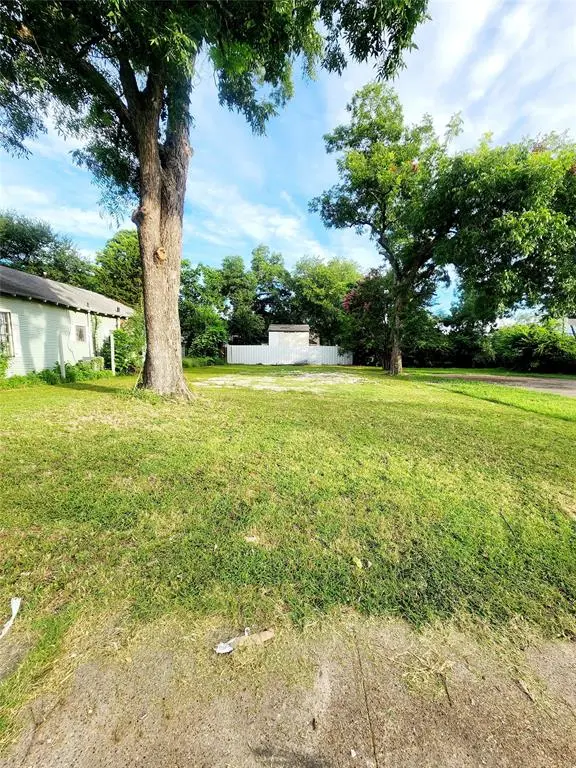 Dallas, TX 75215,2309 Romine Avenue