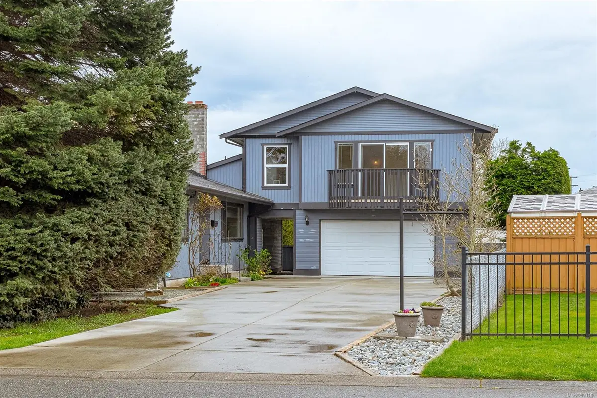 Sidney, BC V8L 5A1,2013 Bowcott Pl