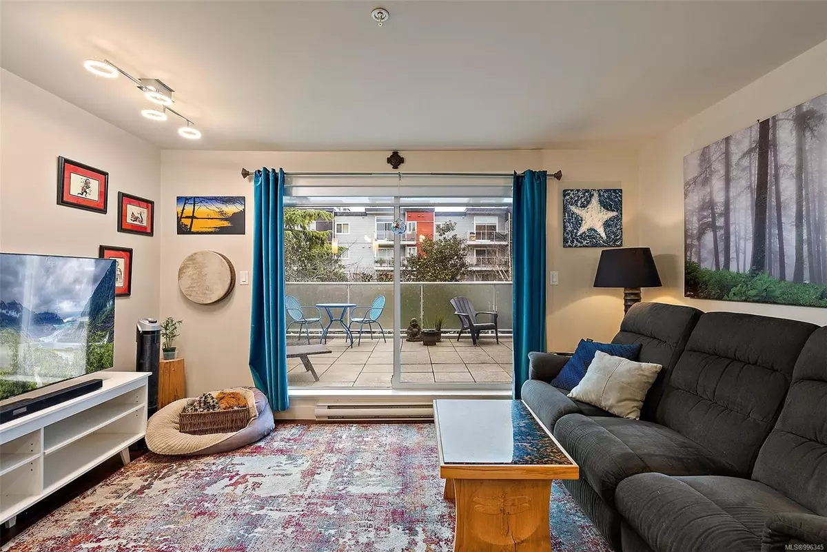 Esquimalt, BC V9A 3P5,1315 Esquimalt Rd #207