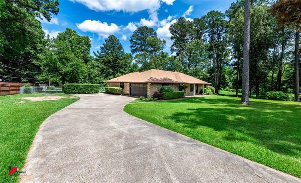 12337 Highway 175,  Mansfield,  LA 71052