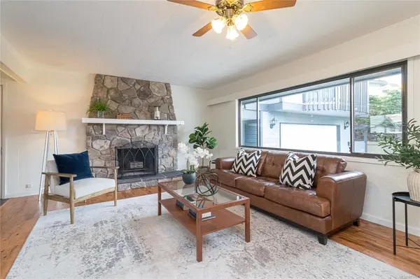 Sidney, BC V8L 5A1,2013 Bowcott Pl