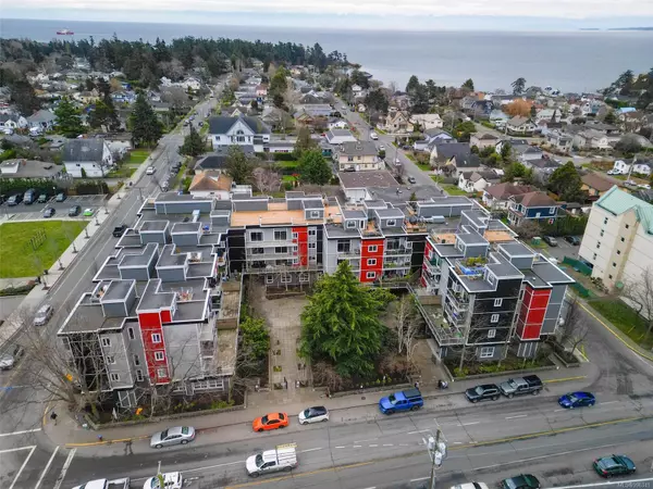 Esquimalt, BC V9A 3P5,1315 Esquimalt Rd #207