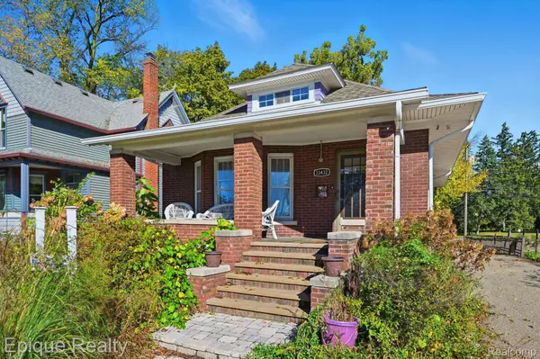 Farmington, MI 48335,33432 Oakland ST