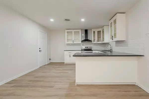 Fort Worth, TX 76103,1728 Provine Street