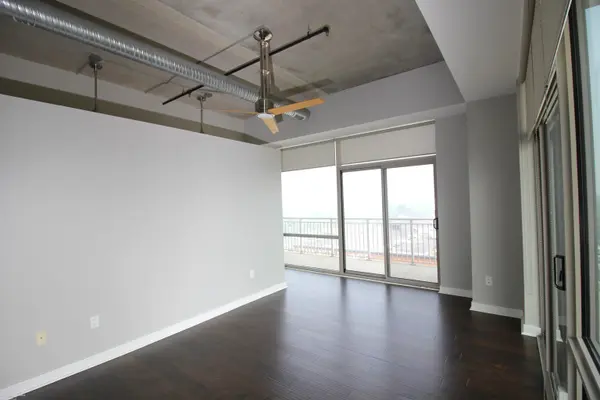 Royal Oak, MI 48067,350 N Main ST