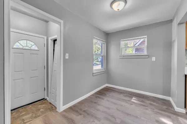 Detroit, MI 48224,10904 Mogul ST