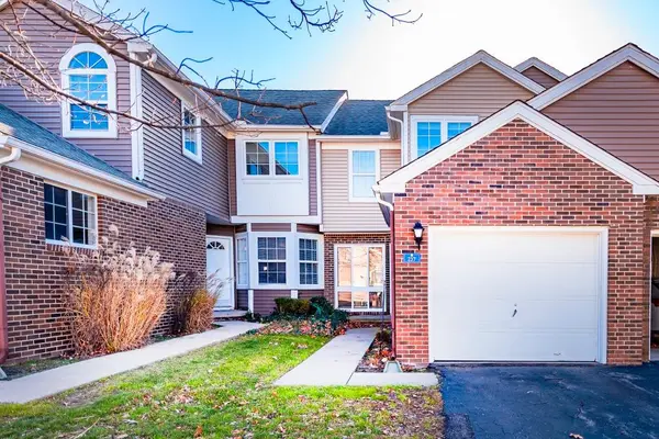 237 Fieldcrest ST,  Ann Arbor,  MI 48103