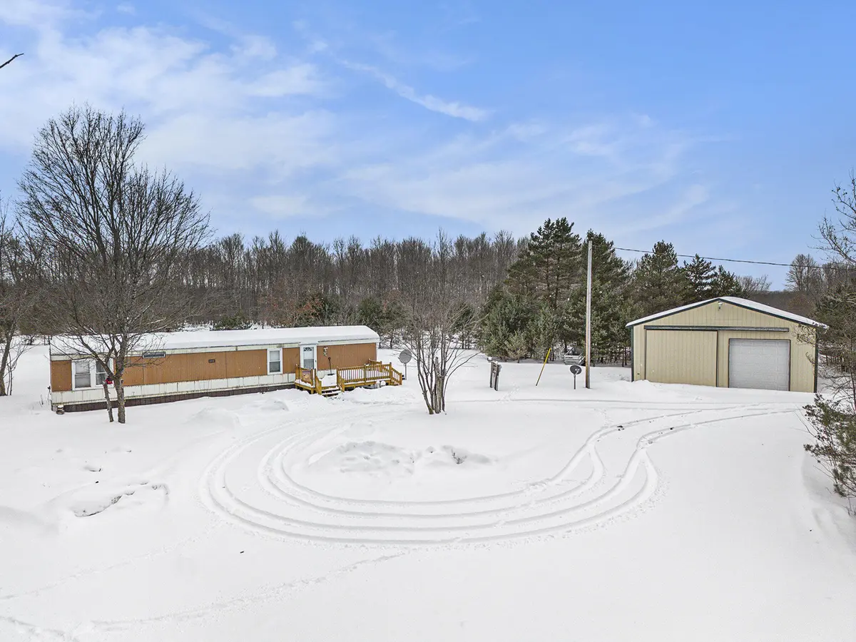 198 Alaina LN, Antioch Twp, MI 49668