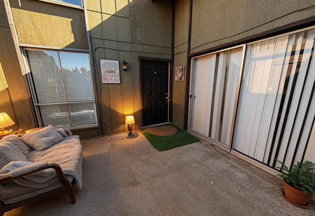 Dallas, TX 75236,4635 Country Creek Drive #1071