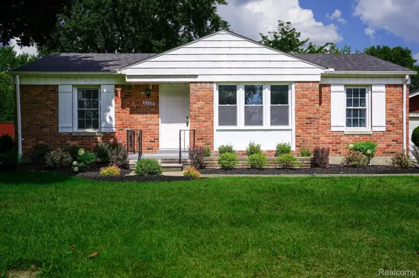 Lake Orion, MI 48359,2640 CANDLEWICK DR