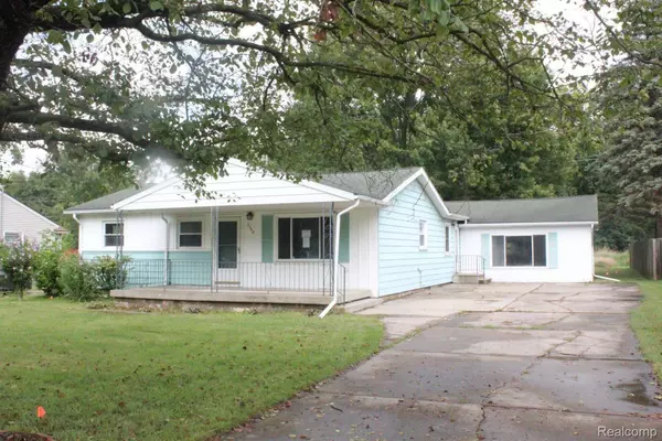 Burton, MI 48509,2246 WOODSTEAD ST