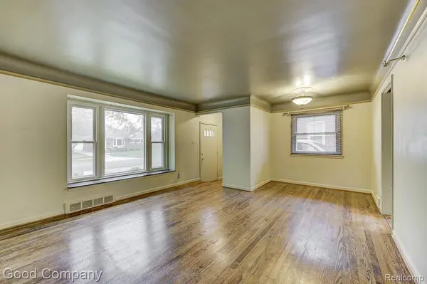 Royal Oak, MI 48073,312 Jeffrey AVE