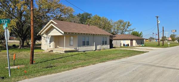 Sanger, TX 76266,411 Hughes Street