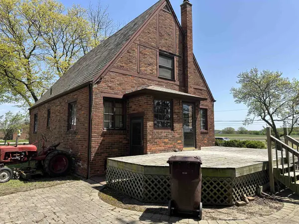 2381 Ridge RD, Superior Twp, MI 48198