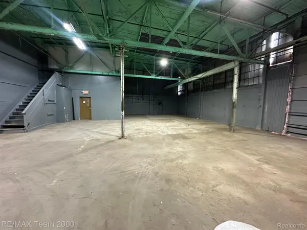 Dearborn, MI 48126,10501 HAGGERTY ST