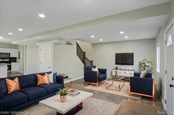 Pinckney, MI 48169,8655 RUSHVIEW DR