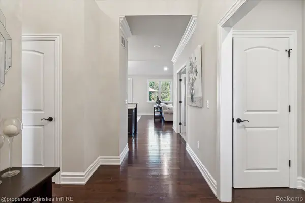 Rochester, MI 48307,3756 MILANO CT