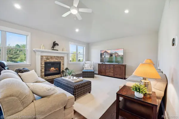 Rochester, MI 48307,3756 MILANO CT