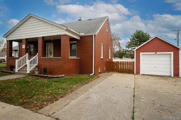 Wyandotte, MI 48192,3821 6TH ST