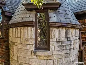 Detroit, MI 48221,19911 STRATFORD RD