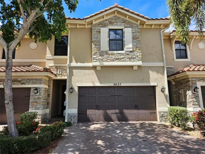 9627 Watercrest Isle, Parkland, FL 33076