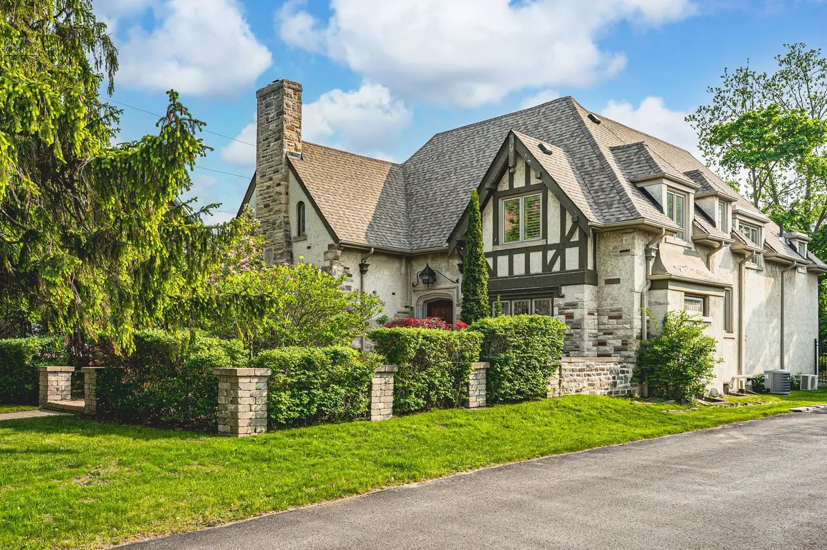 Barrie, ON L4N 1W4,60 High ST