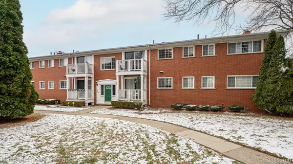 Birmingham, MI 48009,437 N ETON ST #407