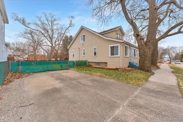 Warren, MI 48089,8285 JACKSON AVE