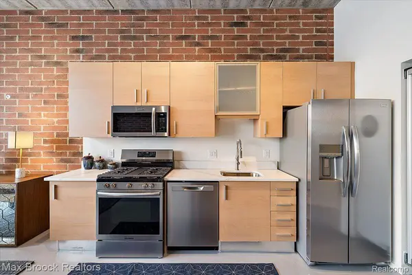 Royal Oak, MI 48067,333 E PARENT AVE #21