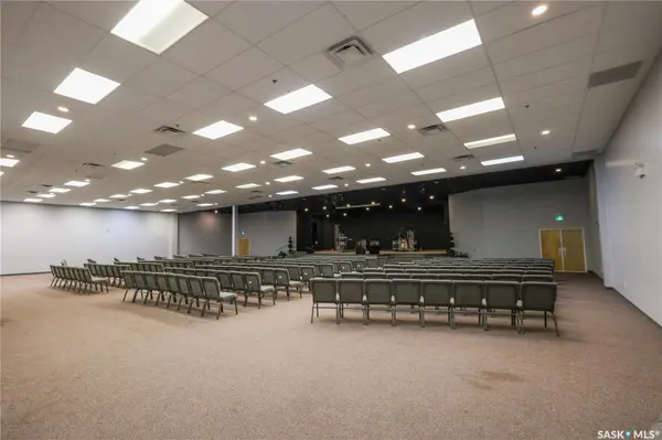 888 Central AVENUE, Prince Albert, SK S6V 4V1