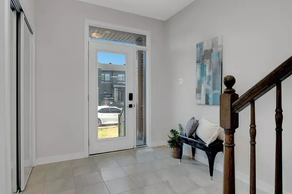 Barrhaven, ON K2J 7E5,610 Fenwick WAY