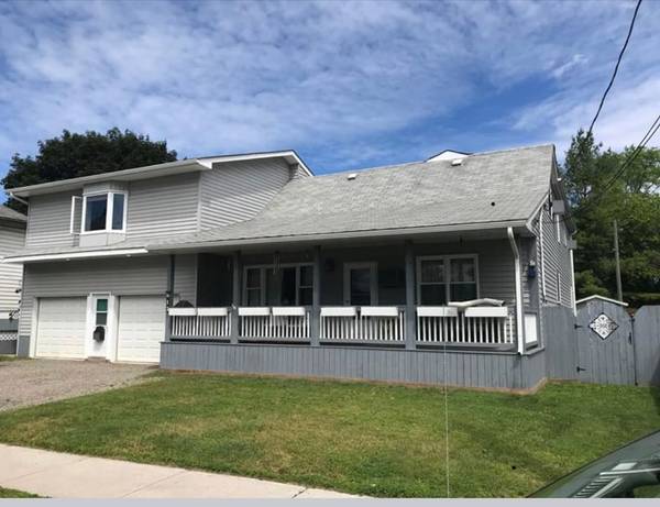 612 Romaine ST, Peterborough, ON K9J 2E4