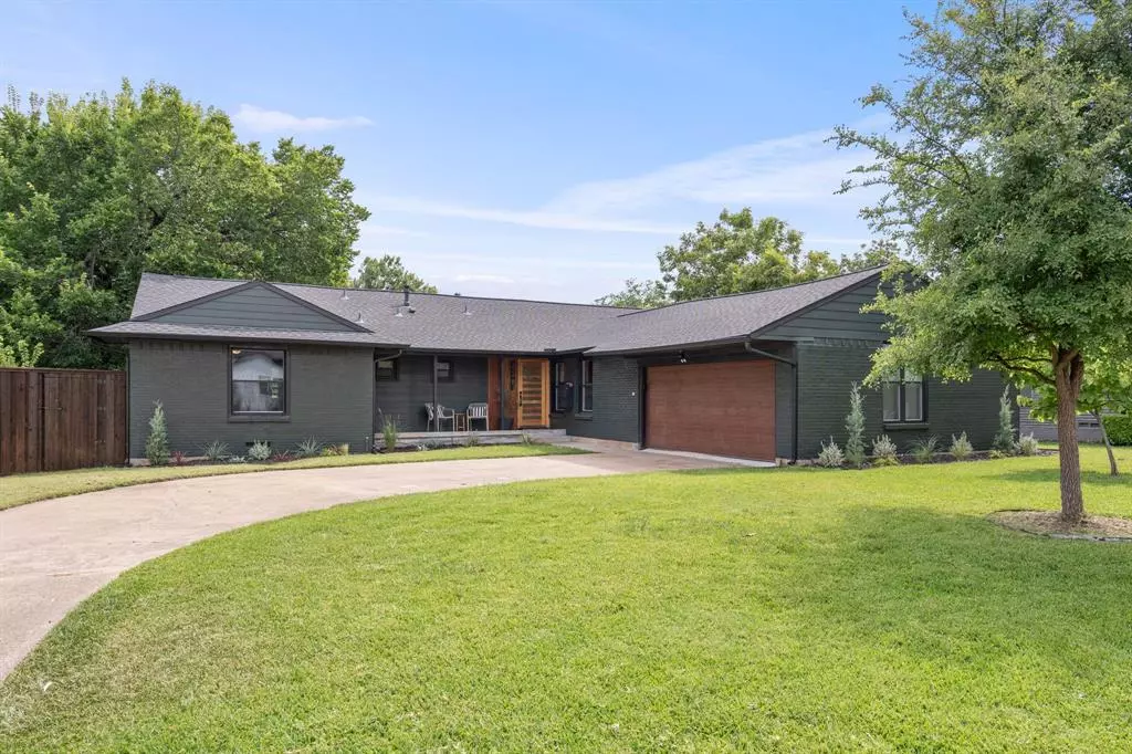 Dallas, TX 75220,3348 Darvany Drive