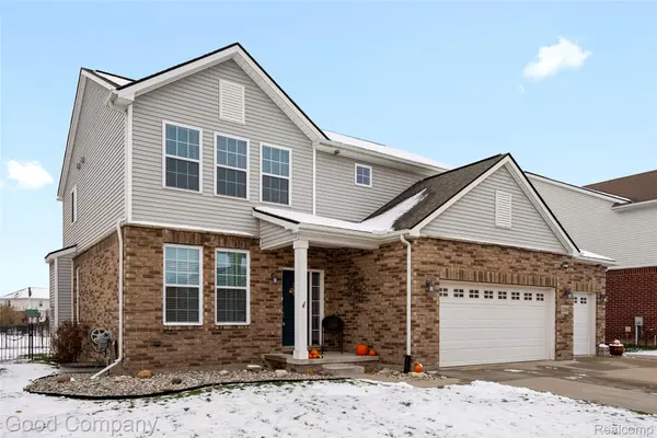 Macomb, MI 48042,23580 Pelham Bay BLVD