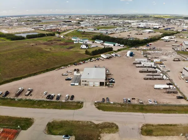 9319 81 AVE, Clairmont, AB T0H 0W0