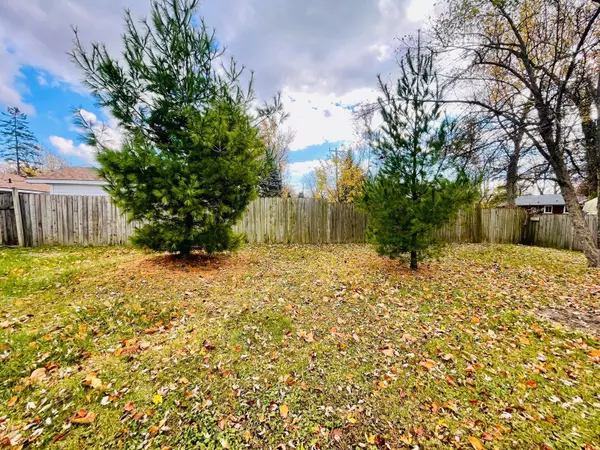 West Bloomfield, MI 48324,2547 Empire DR