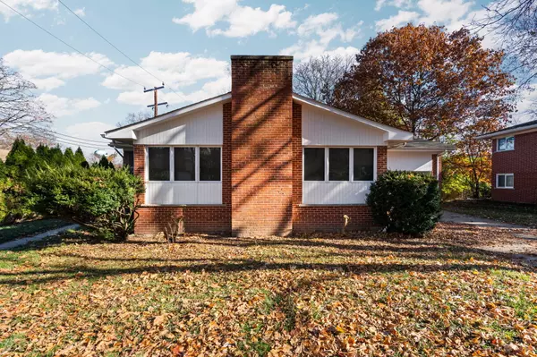 Ann Arbor, MI 48104,2219 Needham RD