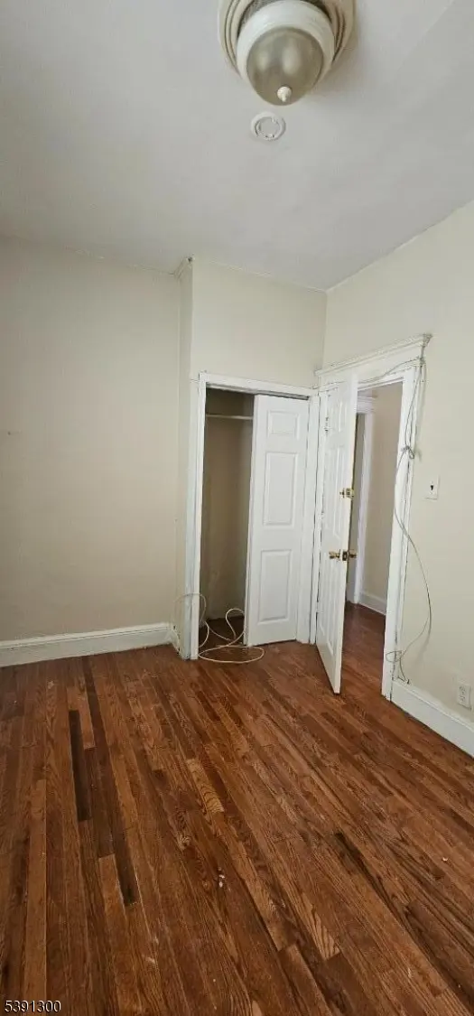 Jersey City, NJ 07305,212 Wilkinson Ave