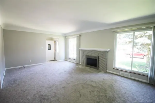 Fraser, MI 48026,16100 Admiral