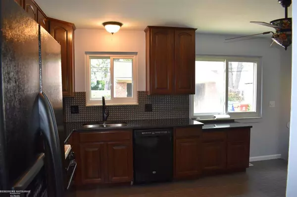 Fraser, MI 48026,18227 E 13 Mile Rd