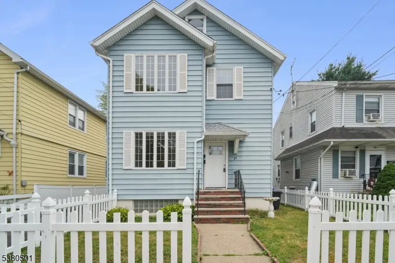 34 Lewis Pl, Totowa Boro, NJ 07512